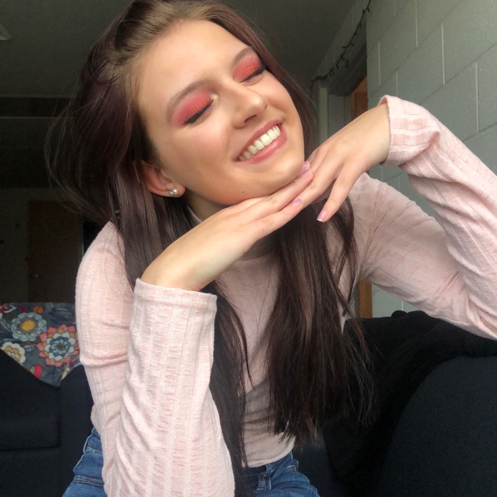 Meet your Posher, Sam